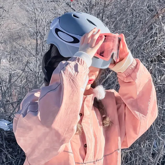 捡来的萌娃她能听见万物密语